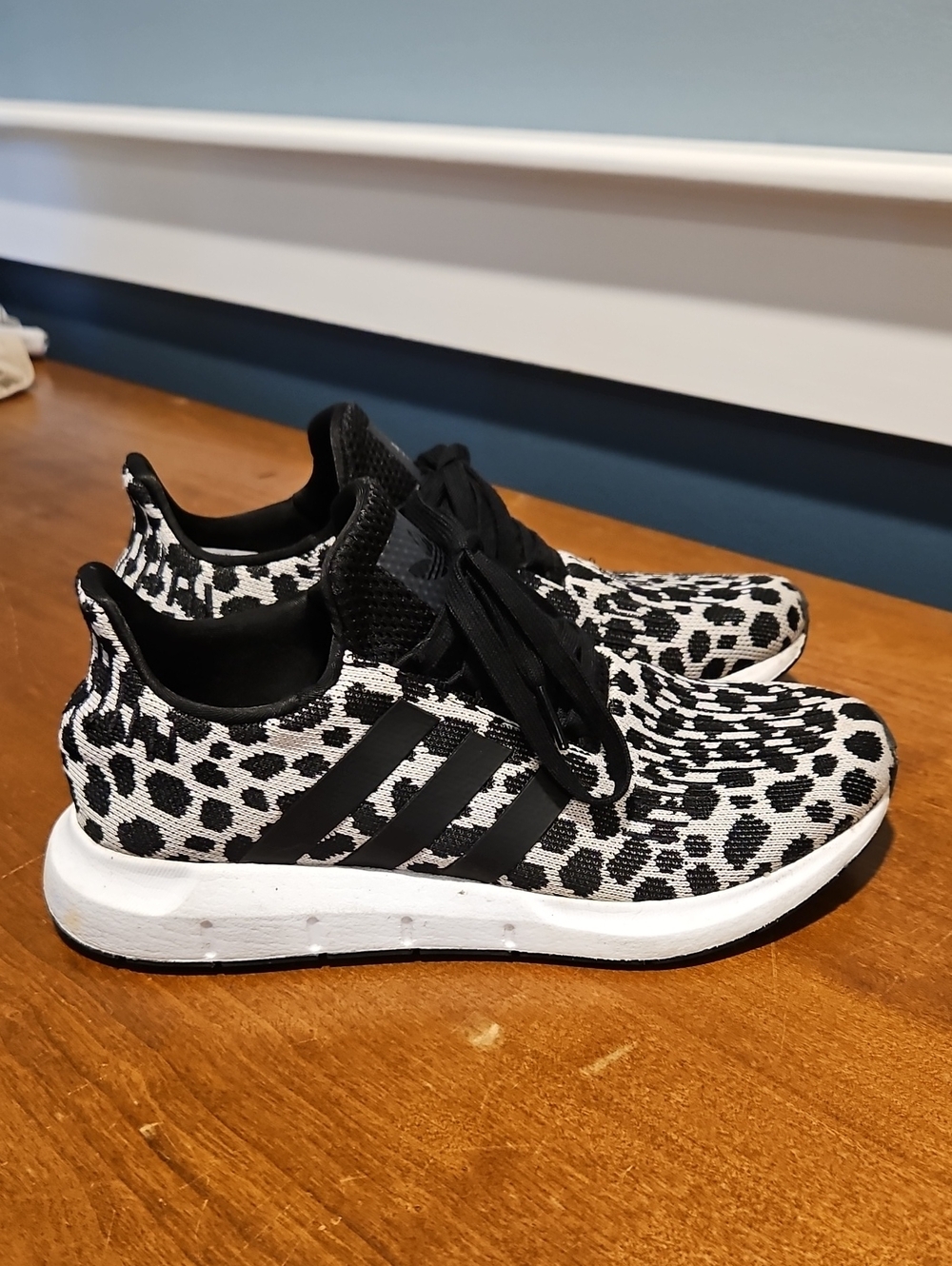 adidas Originals Women's Swift Run Sneaker
